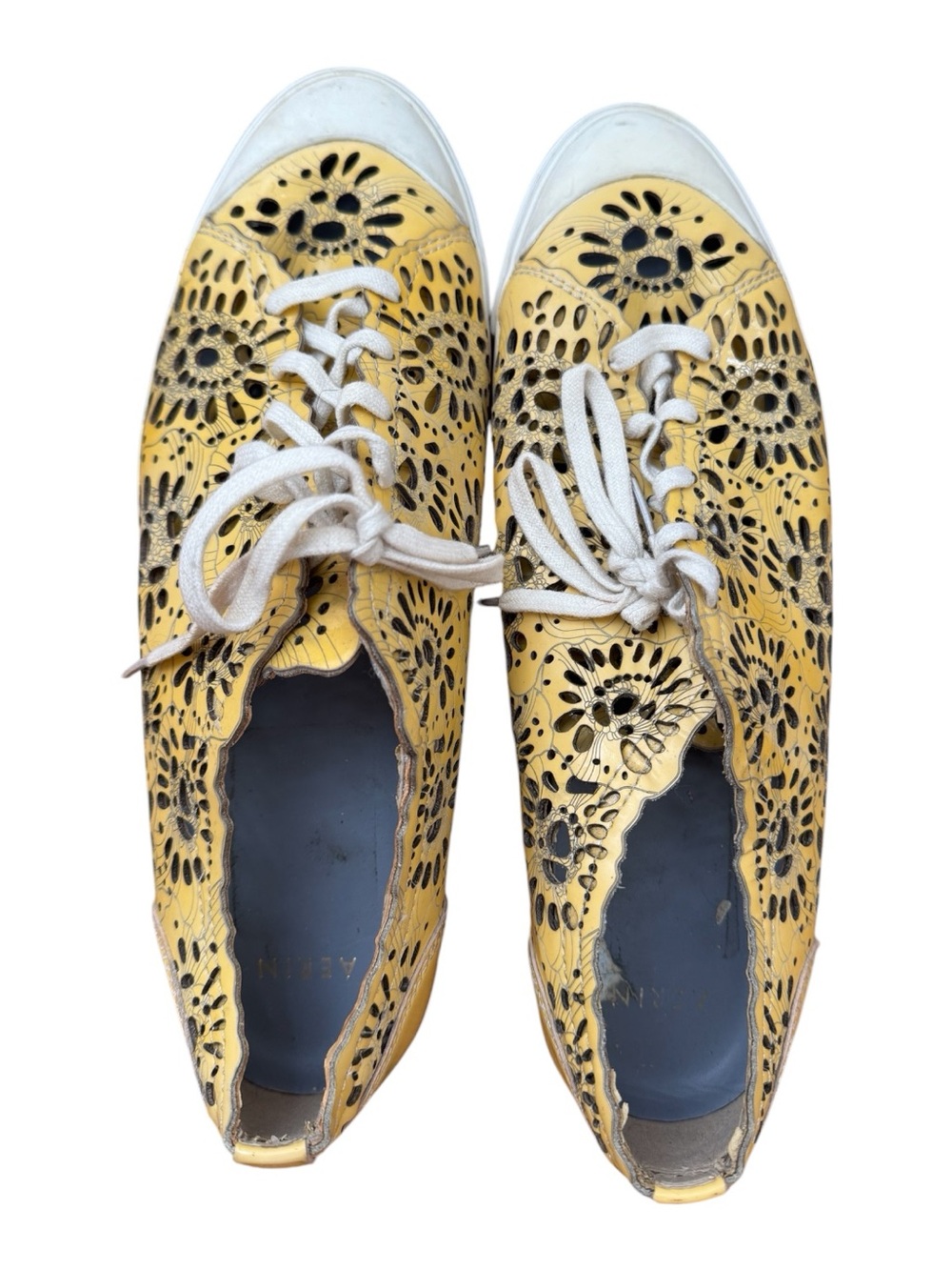 Yellow Aerin Newport sneakers Laser-Cut Lace